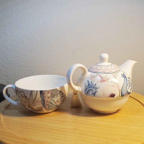 SUMMER RIVER Tea for One TEAPOT W/ TASSEL CUP LID Peacock Floral Porcelain 6 in - Picture 6 of 10